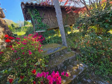Casa de piedra gallega totalmente rehabilitada en Cristiñade, Ponteareas