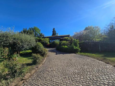 Casa de piedra gallega totalmente rehabilitada en Cristiñade, Ponteareas
