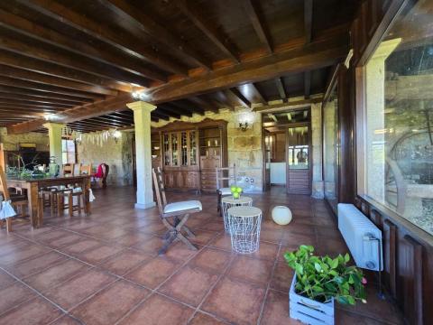 Casa de piedra gallega totalmente rehabilitada en Cristiñade, Ponteareas