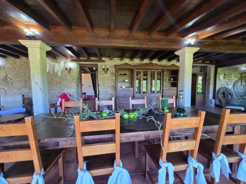 Casa de piedra gallega totalmente rehabilitada en Cristiñade, Ponteareas