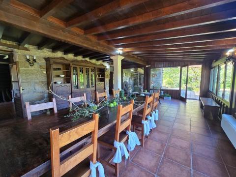 Casa de piedra gallega totalmente rehabilitada en Cristiñade, Ponteareas