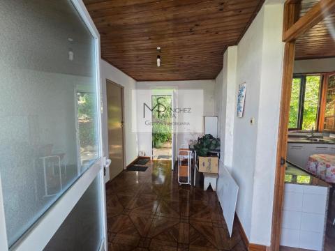 Casa  piedra con vistas privilegiadas al río Miño, en corazón vitivinícola de Castrelo de Miño