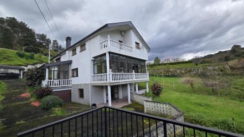 Exclusiva vivienda  Vistahermosa, Ourense - Ubicación inmejorable a 500 metros del centro