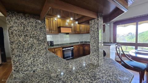 Exclusiva vivienda  Vistahermosa, Ourense - Ubicación inmejorable a 500 metros del centro