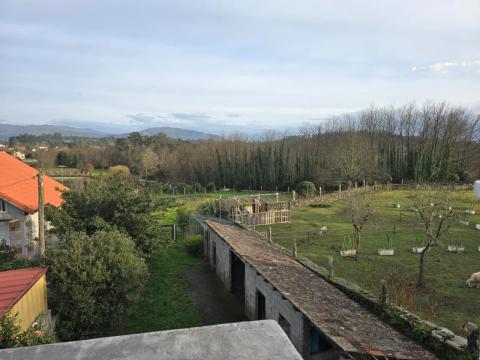 CASA EN VENTA  ANGOARES, PONTEAREAS