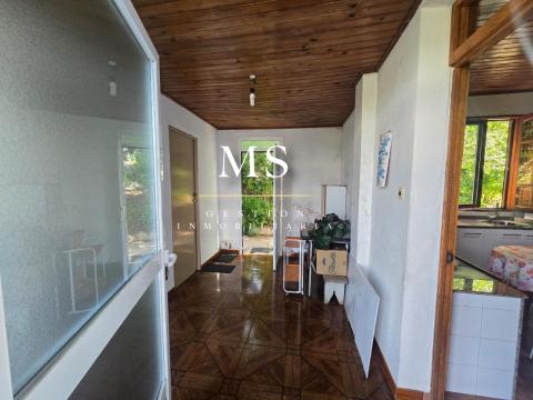 Casa  piedra con vistas privilegiadas al río Miño, en corazón vitivinícola de Castrelo de Miño