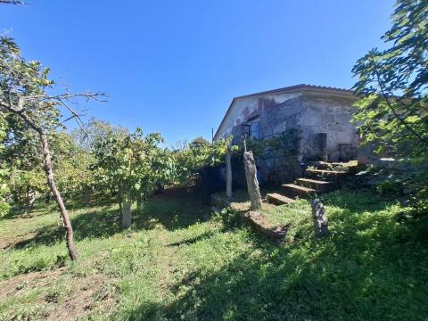 CASA EN VENTA GANADE, PONTEAREAS
