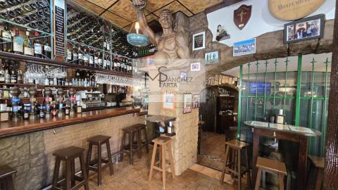 Traspaso  Restaurante/Cervecería Zona Pizarro,Vigo.