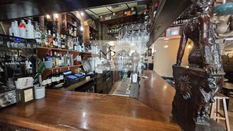 Traspaso  Restaurante/Cervecería Zona Pizarro,Vigo.
