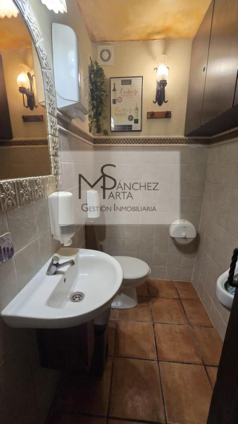 Traspaso  Restaurante/Cervecería Zona Pizarro,Vigo.