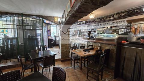 Traspaso  Restaurante/Cervecería Zona Pizarro,Vigo.