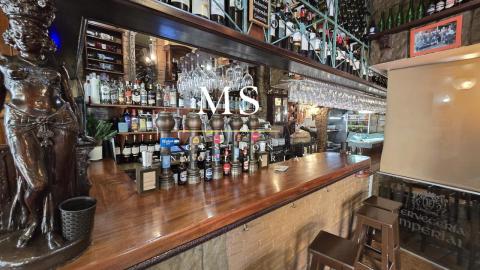 Traspaso  Restaurante/Cervecería Zona Pizarro,Vigo.