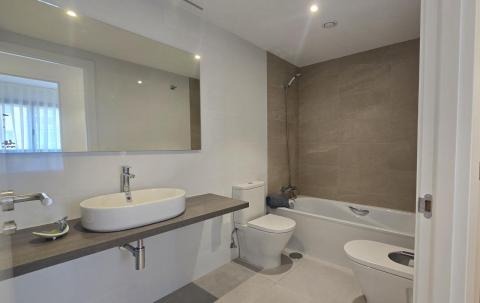 Vivienda Exclusiva en Alcabre, Vigo.