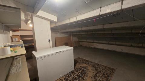 Exclusivo piso de 3 dormitorios  venta en Ponteareas