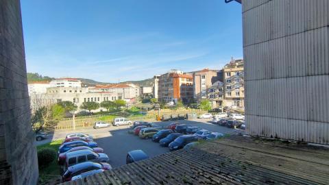 PISO EN VENTA EN REDONDELA