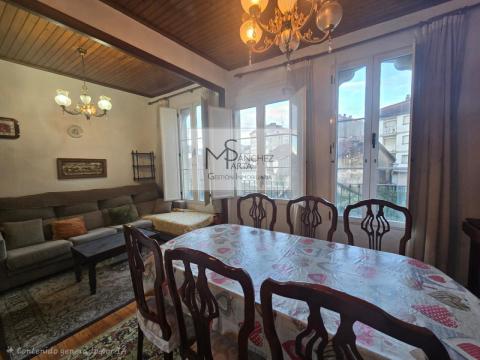 PISO EN VENTA EN PONTEAREAS