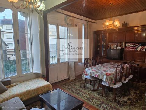 PISO EN VENTA EN PONTEAREAS