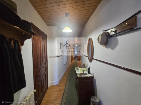 PISO EN VENTA EN PONTEAREAS