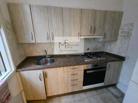 PISO EN VENTA EN PONTEAREAS