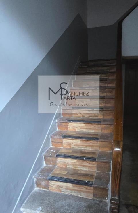 PISO EN VENTA EN PONTEAREAS