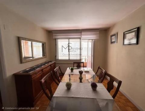 Piso en mejor ubicaciones de Vigo, a escasos metros del Paseo de Alfonso XII, en pleno corazón de la ciudad.