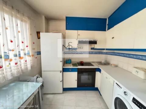 Piso en mejor ubicaciones de Vigo, a escasos metros del Paseo de Alfonso XII, en pleno corazón de la ciudad.