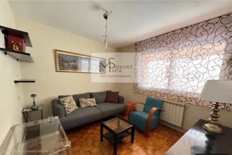 Piso en mejor ubicaciones de Vigo, a escasos metros del Paseo de Alfonso XII, en pleno corazón de la ciudad.