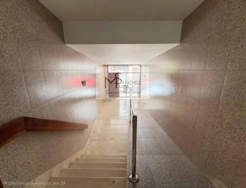 Piso en mejor ubicaciones de Vigo, a escasos metros del Paseo de Alfonso XII, en pleno corazón de la ciudad.