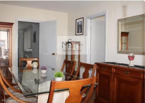 Piso en mejor ubicaciones de Vigo, a escasos metros del Paseo de Alfonso XII, en pleno corazón de la ciudad.