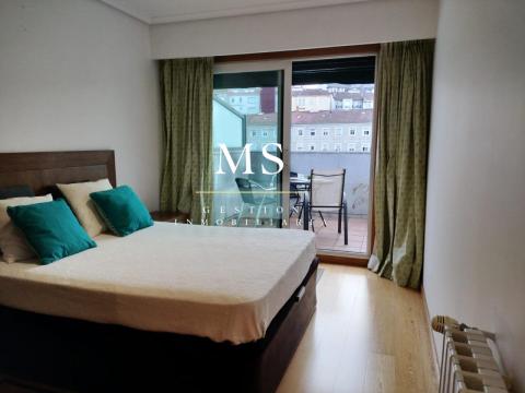 Alquiler piso tipo duplex con terraza en Aviles de Taramancos. Ourense.