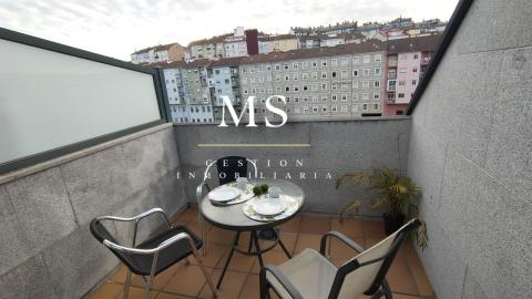 Alquiler piso tipo duplex con terraza en Aviles de Taramancos. Ourense.