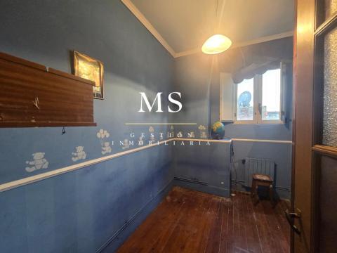 PISO EN VENTA EN PONTEAREAS