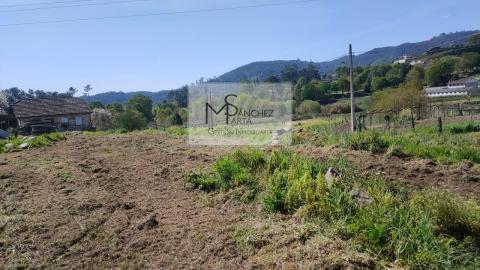 Parcela urbana con Licencia  Gulans, Ponteareas.