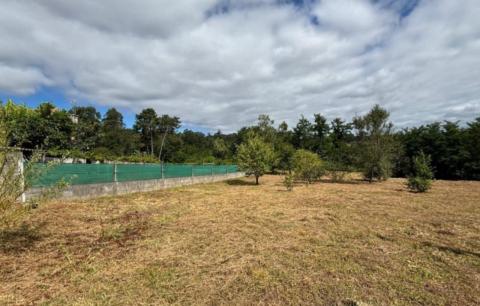 ¡Oportunidad Sanguiñeda, Mos! Solar edificable  vivienda unifamiliar.