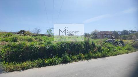 Parcela urbana con Licencia  Gulans, Ponteareas.