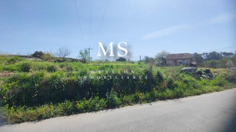 Parcela urbana con Licencia  Gulans, Ponteareas.