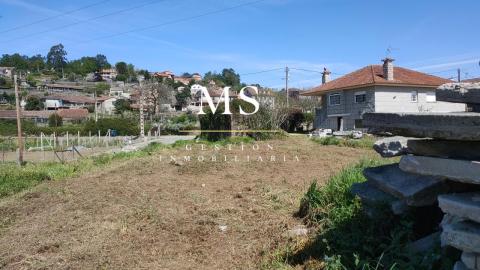 Parcela urbana con Licencia  Gulans, Ponteareas.